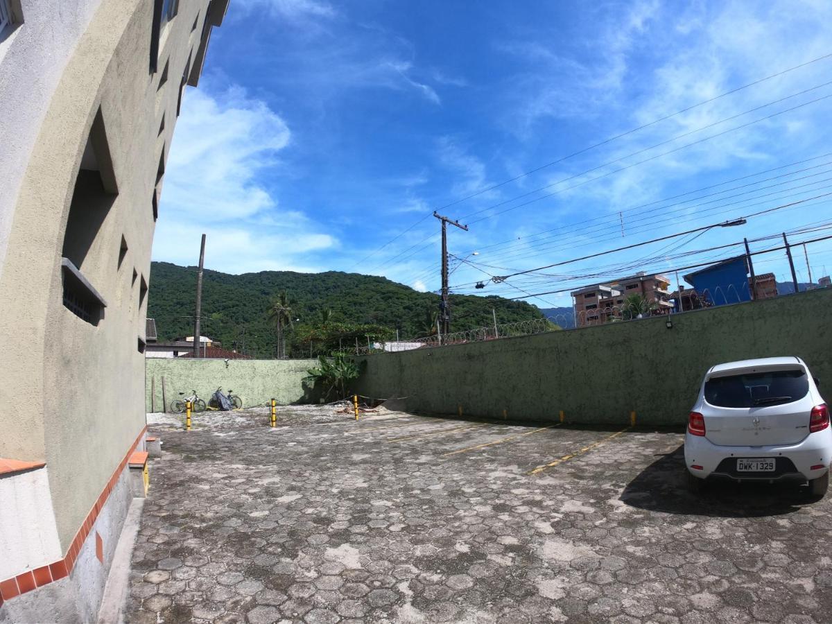 Apto Pertinho Da Praia - Lindo E Equipado! Internet 400Mb E 3 Tvs - Completo! Tv A Cabo Ubatuba Kültér fotó